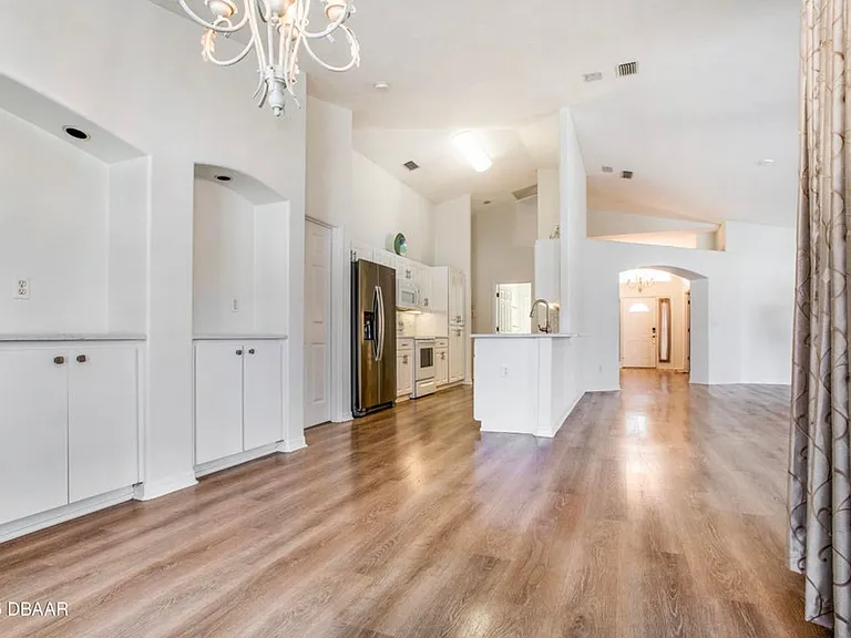 6115 Sabal Point Cir — Photo 5