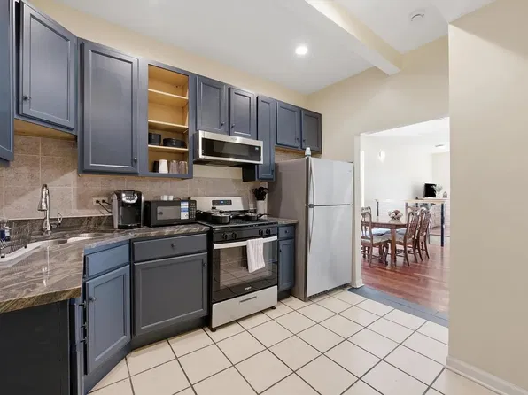 6735 S Eberhart Ave #1, Chicago, IL 60637