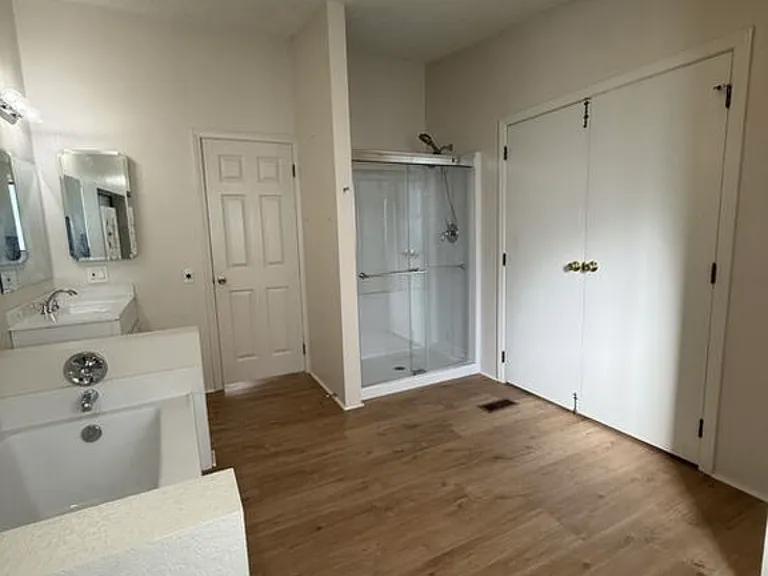 3150 Stone Ave — Photo 10