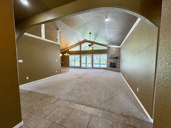 3rd image of 3718 Brighton Pl