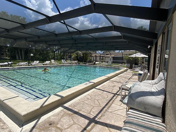 2nd image of 4022 Beaver Ln #Lane600-c