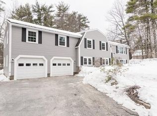 4 Fordway Rd, Townsend, MA 01469