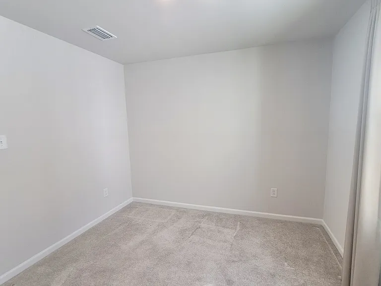 130 Robinia Rd — Photo 24