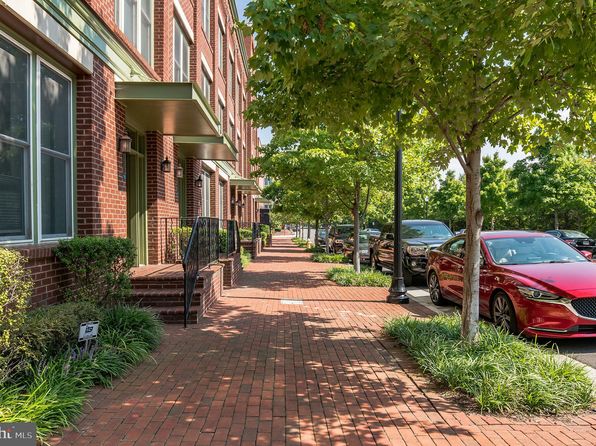 potomac yard apartments for sale