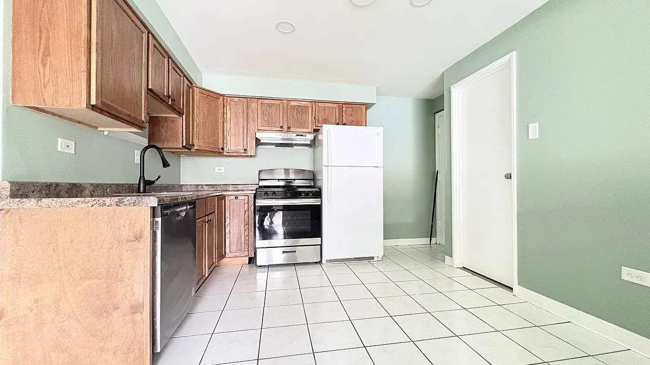 1 bed, 720 sqft, $1,499 — Photo 4