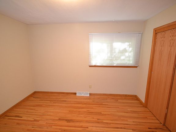 4th image of 1742 Alta Vista Dr