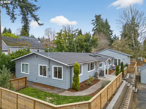 3739 SW Pomona St, Portland, OR 97219