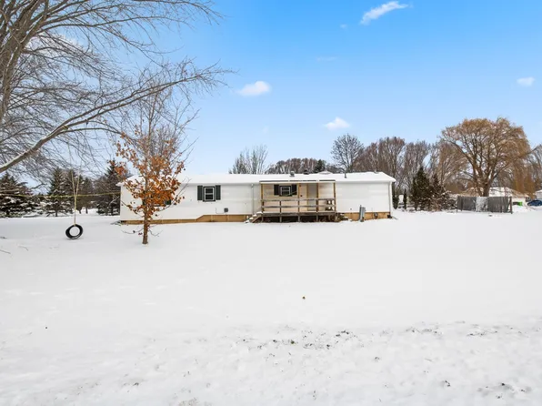 1251 Melissa Blvd, Little Suamico, WI 54141