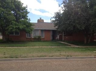 805 E Lubbock St, Slaton, TX 79364