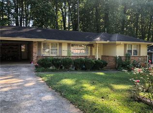 4487 Cherie Glen Trl, Stone Mountain, GA
