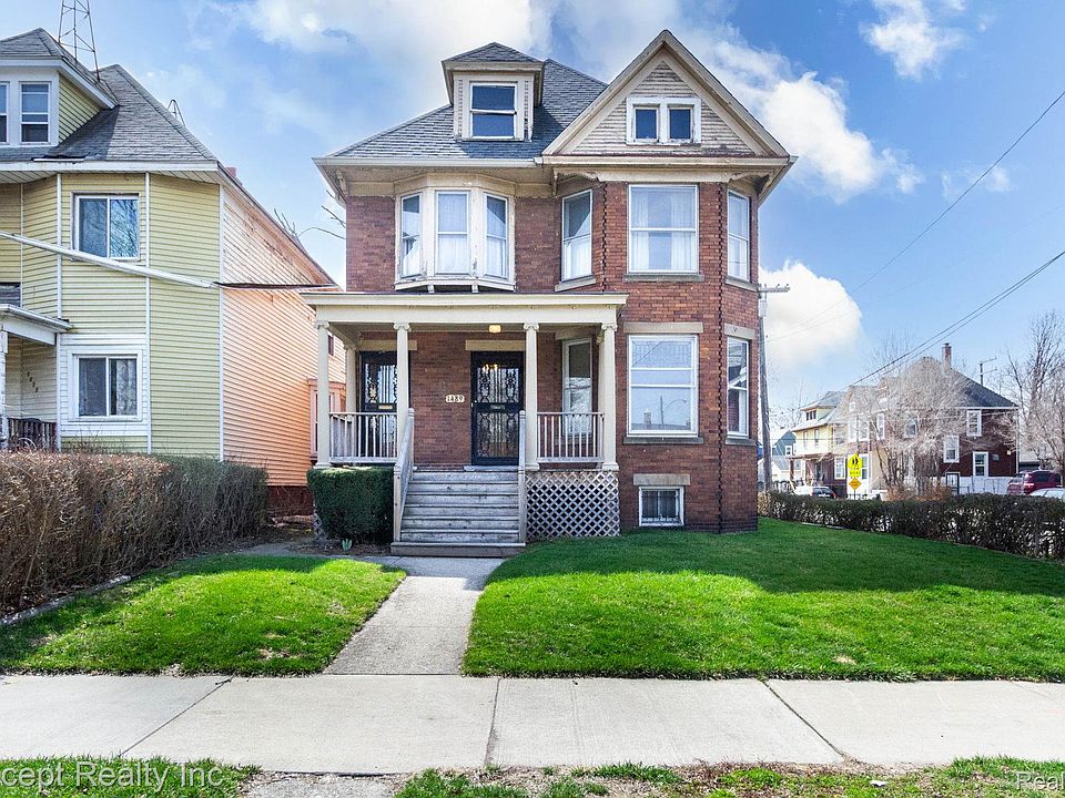 1st image of 1489 Clark St