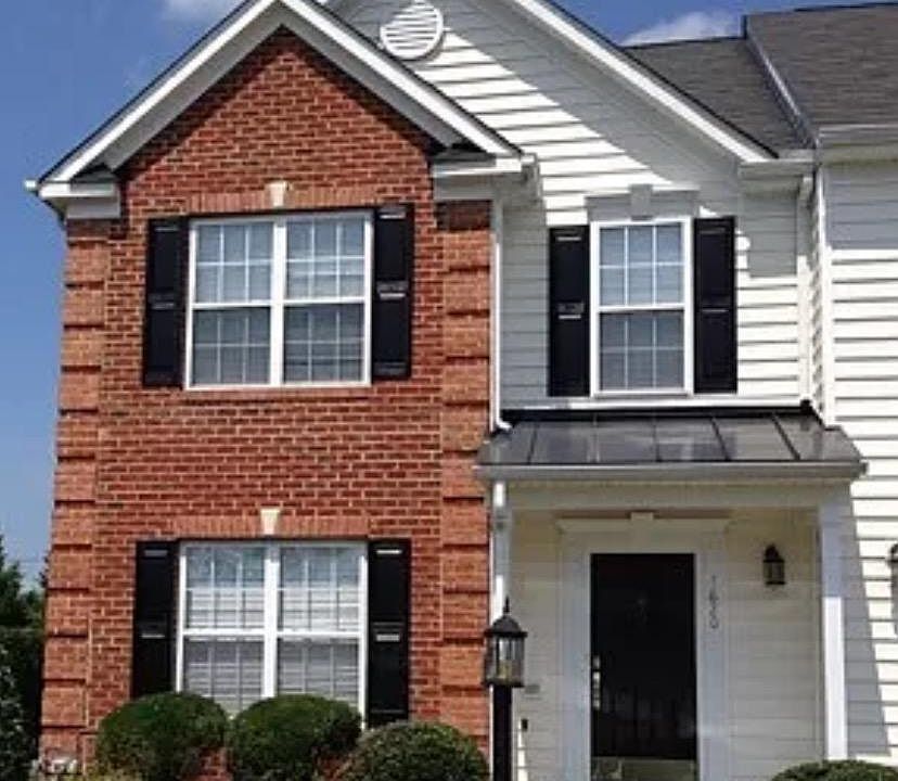 1st image of 1620 New Haven Pl