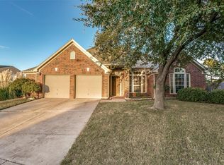 4448 Fountain Ridge Dr, Fort Worth, TX 76123