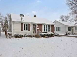 910 Liberty St, Green Bay, WI 54304