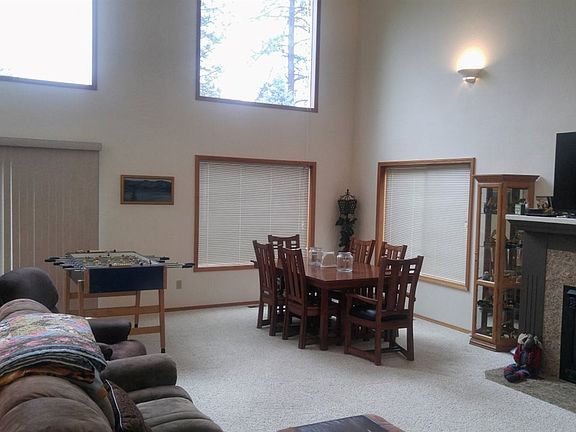 4th image of 221 Crystal Shores Dr