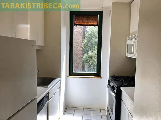 Rented by Tabak Real Estate | media 40