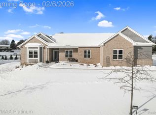 10029 Quarry Ridge Rd, Clarkston, MI 48346