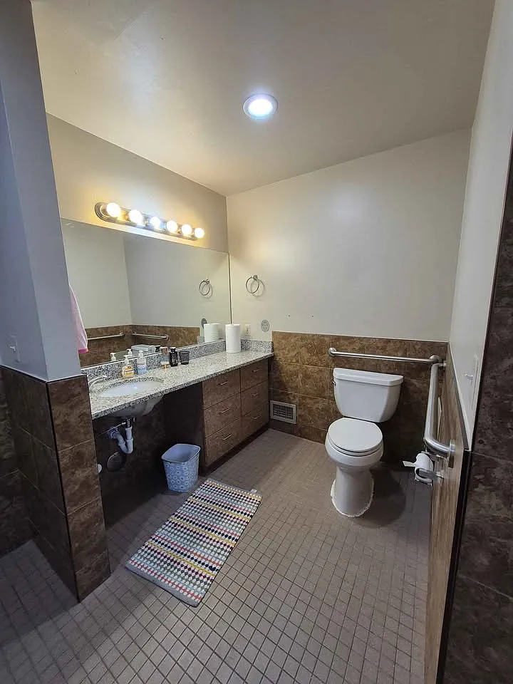 1301 Morningside Dr — Photo 1