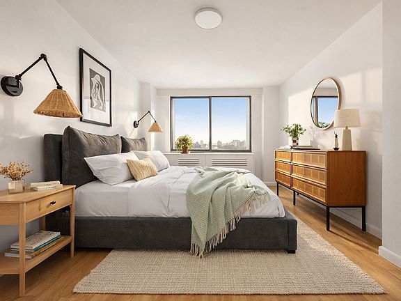 5th image of 721 Columbus Ave #4A