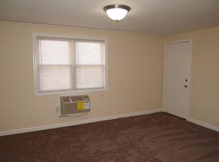 26 Walker St APT F, West Warwick, RI 02893