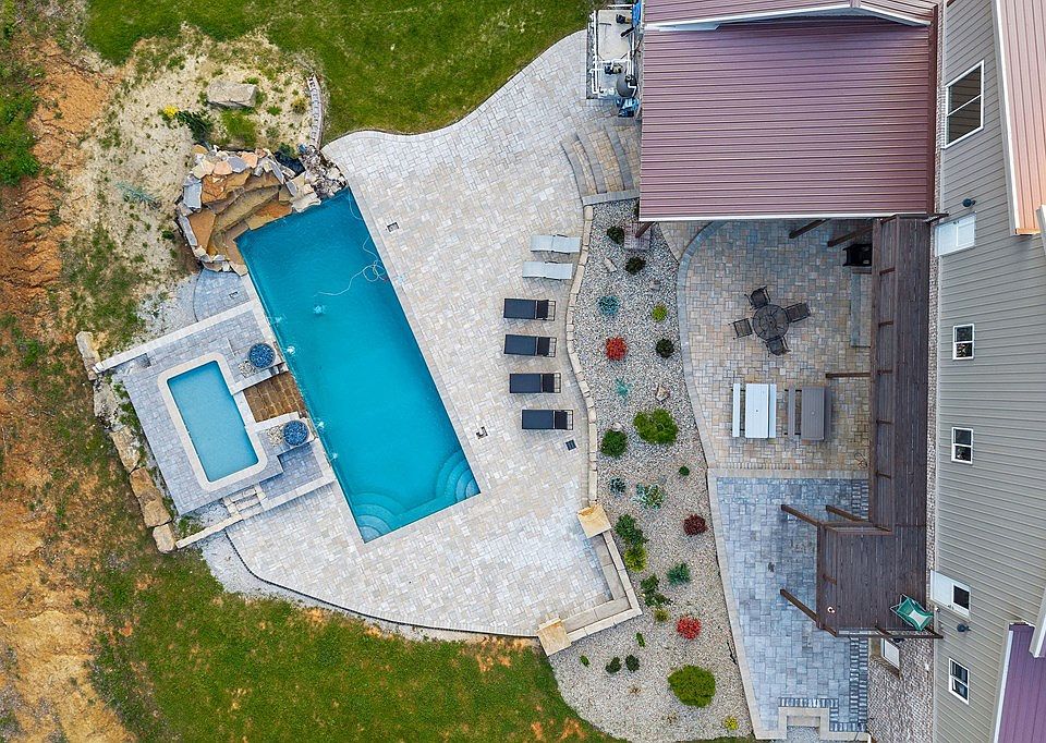 10th image of this home