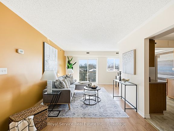 5th image of 841 Battell St #304