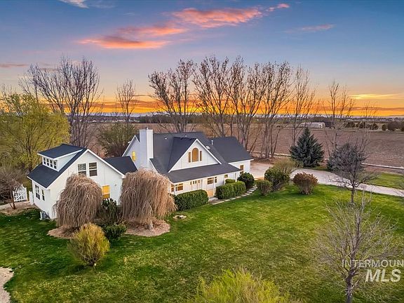 5th image of 6129 Ustick Rd