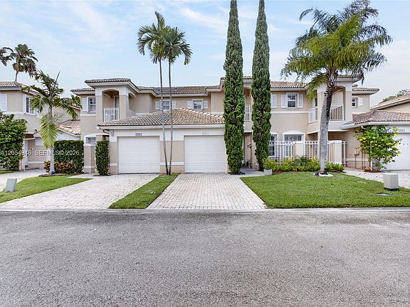 3rd image of 17071 NW 22nd St