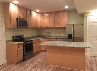 8102 Westchester Dr #B, Vienna, VA 22182