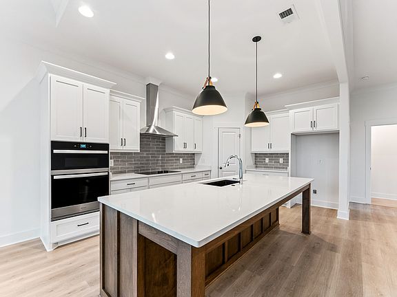 5th image of 4112 Cile Ct Lot 199