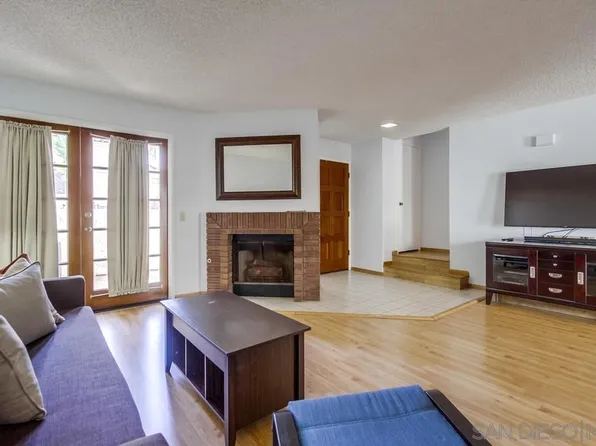 1415 Summit Dr, Chula Vista, CA 91910