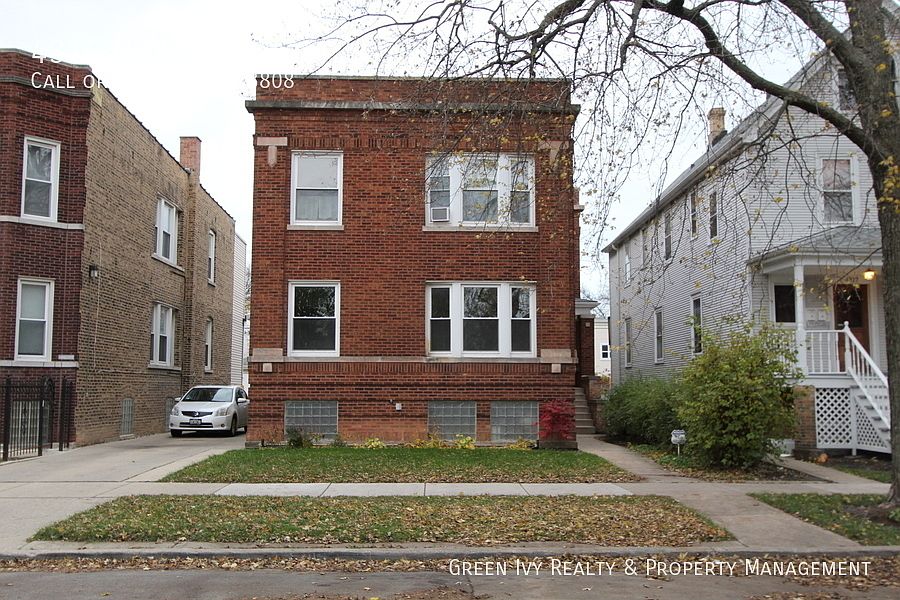 1st image of 4319 N Whipple St #1