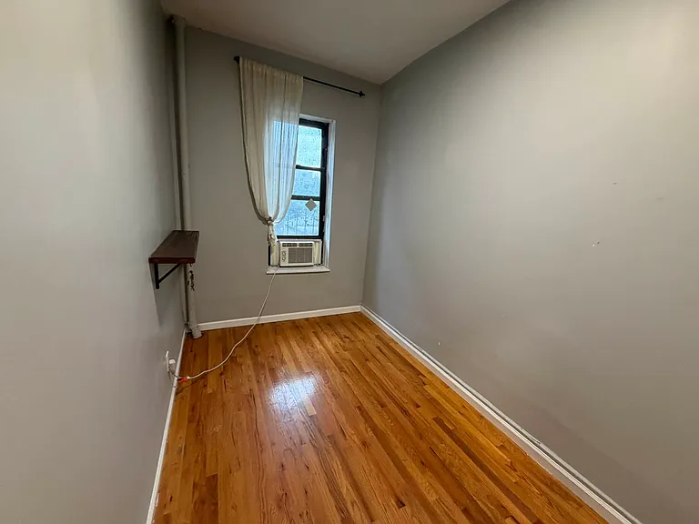 232 S 3rd St #4C — Photo 4