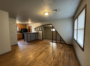 7008 NW 61st Ter, Bethany, OK 73008