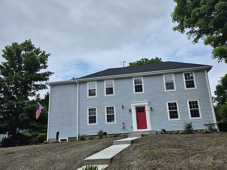 16 Elmwood St #4 — Photo 1