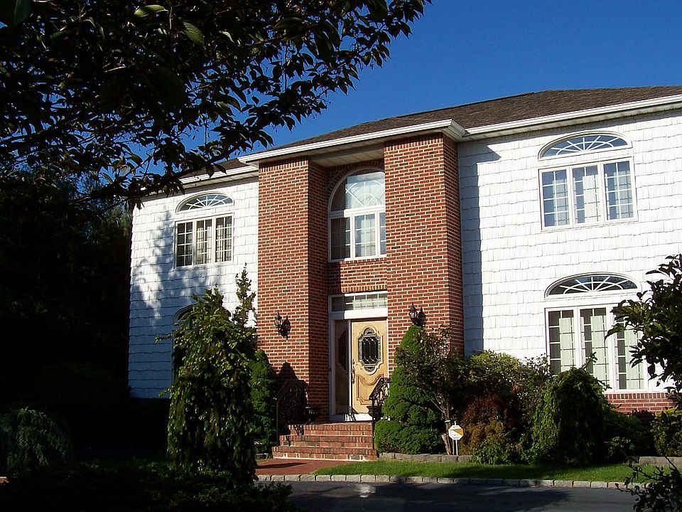 Mediterrean Colonial