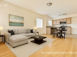 12130 Hart St APT 102, North Hollywood, CA 91605