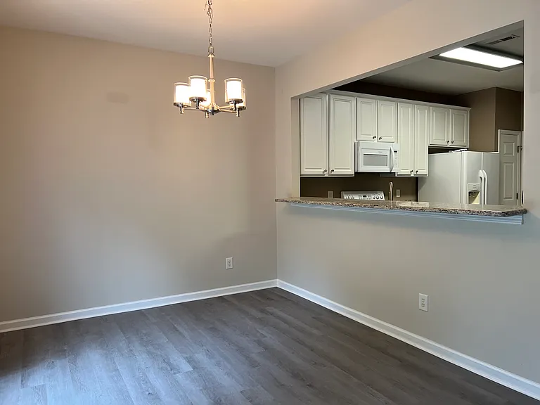 5637 Berry Creek Cir — Photo 6
