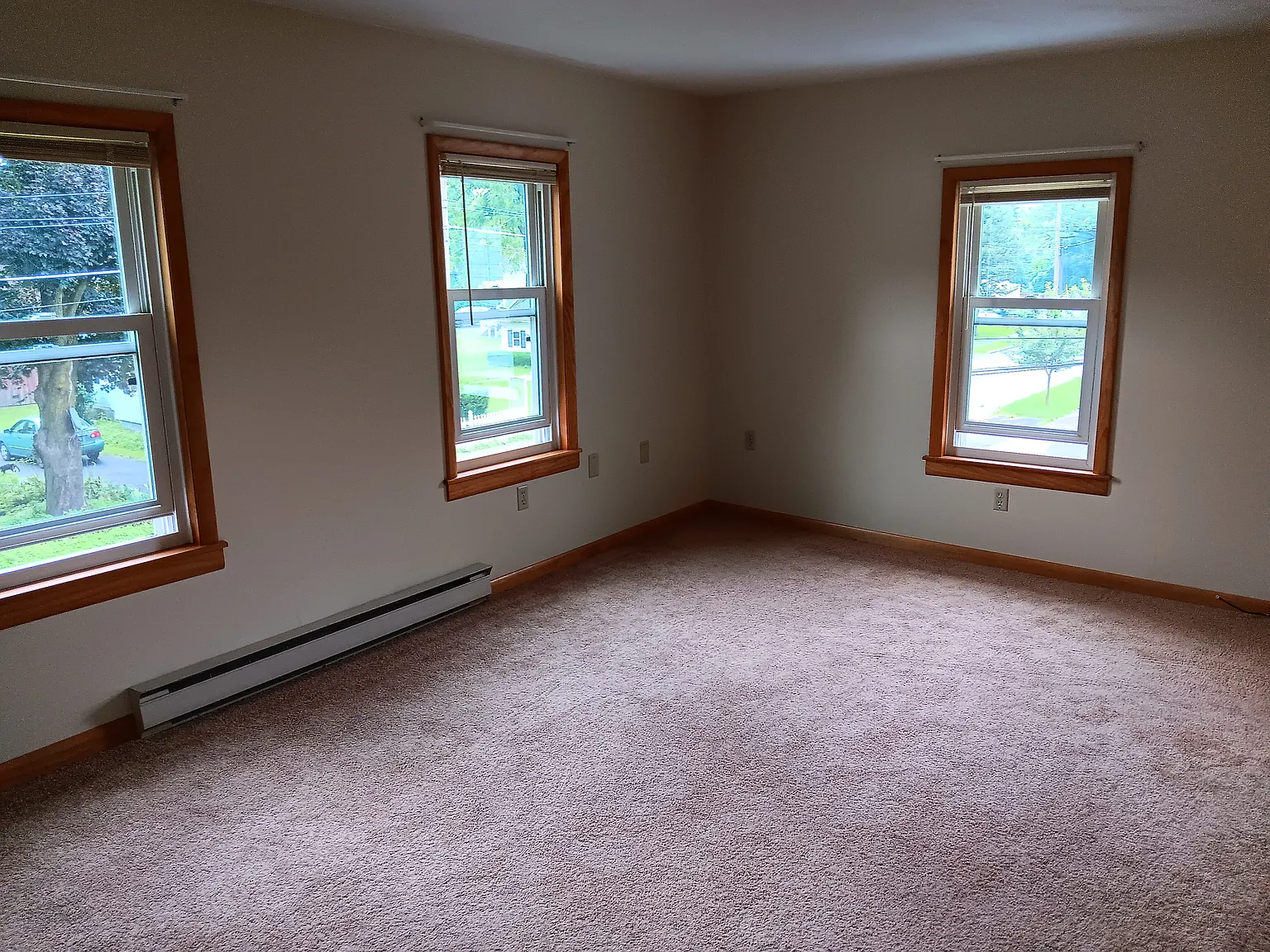 1 bed, 600 sqft, $950 — Photo 2