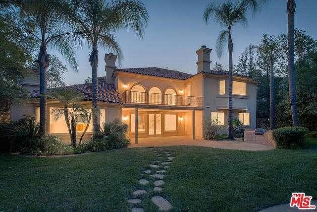 1st image of 5454 Wellesley Dr
