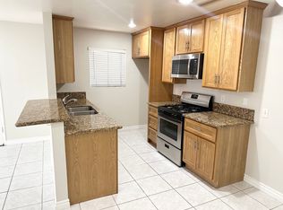 1072A Cabrillo Park Dr #B, Santa Ana, CA 92701