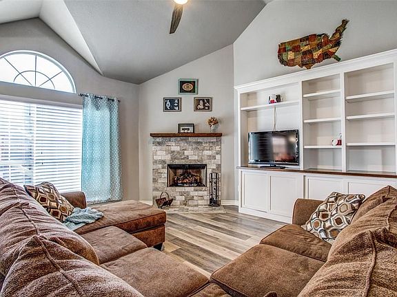 5th image of 5372 Lake Chelen Dr