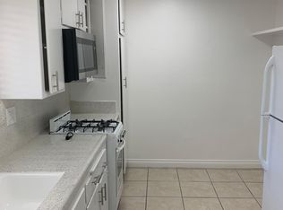 1415 Hauser Blvd APT 4, Los Angeles, CA 90019