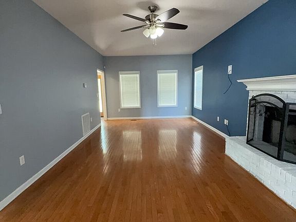 2nd image of 151 Bayshore Dr