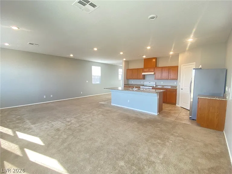 8489 Green Alder Ct — Photo 7