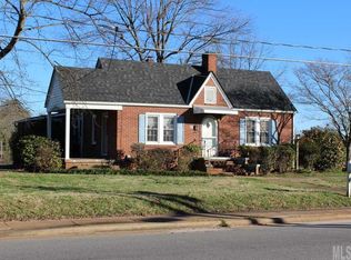 52 Duke St, Granite Falls, NC 28630