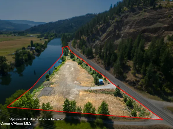 1827 Saint Joe River Rd, Saint Maries, ID 83861