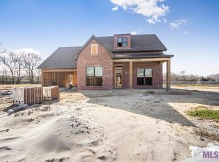 1107 Ivy Ct, Denham Springs, LA 70726