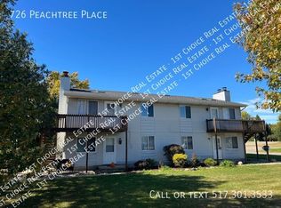 726 Peachtree Pl, Mason, MI 48854