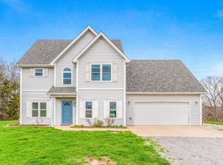 425 E Starla Rd, Columbia, MO 65202